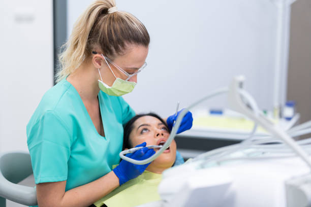 Best Broken or Cracked Tooth Emergency Dentist in Stryker, OH